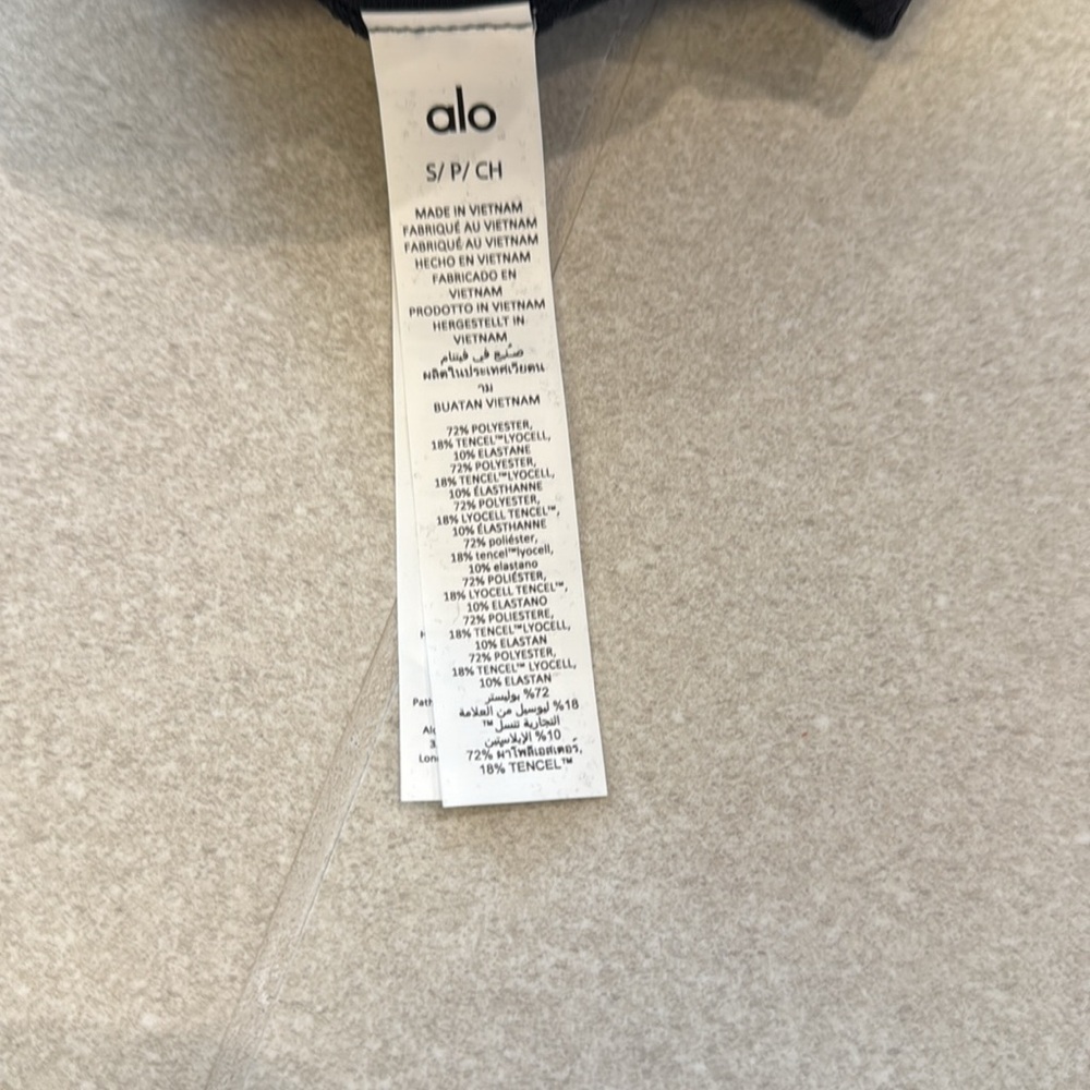 Alo Yoga Wellness Rib Mock Neck Polished Short Sleeve! NWT! - Picture 8 of 8